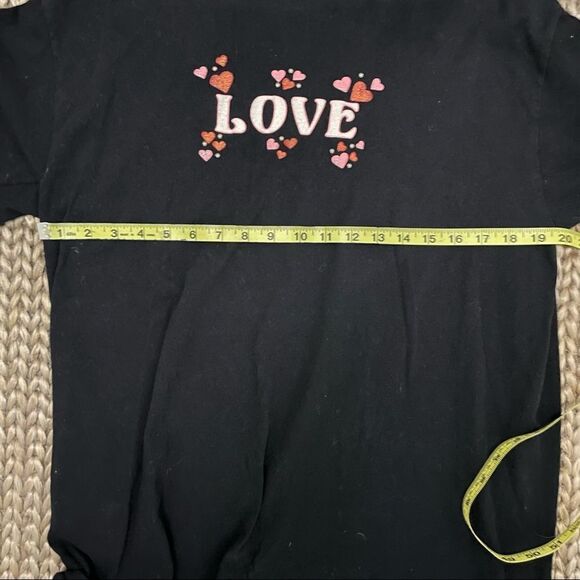 Anvil Short Sleeve Tshirt Black with White and Pink Writing The Word Love Large - Picture 5 of 6